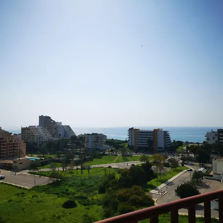 Rocha Apart